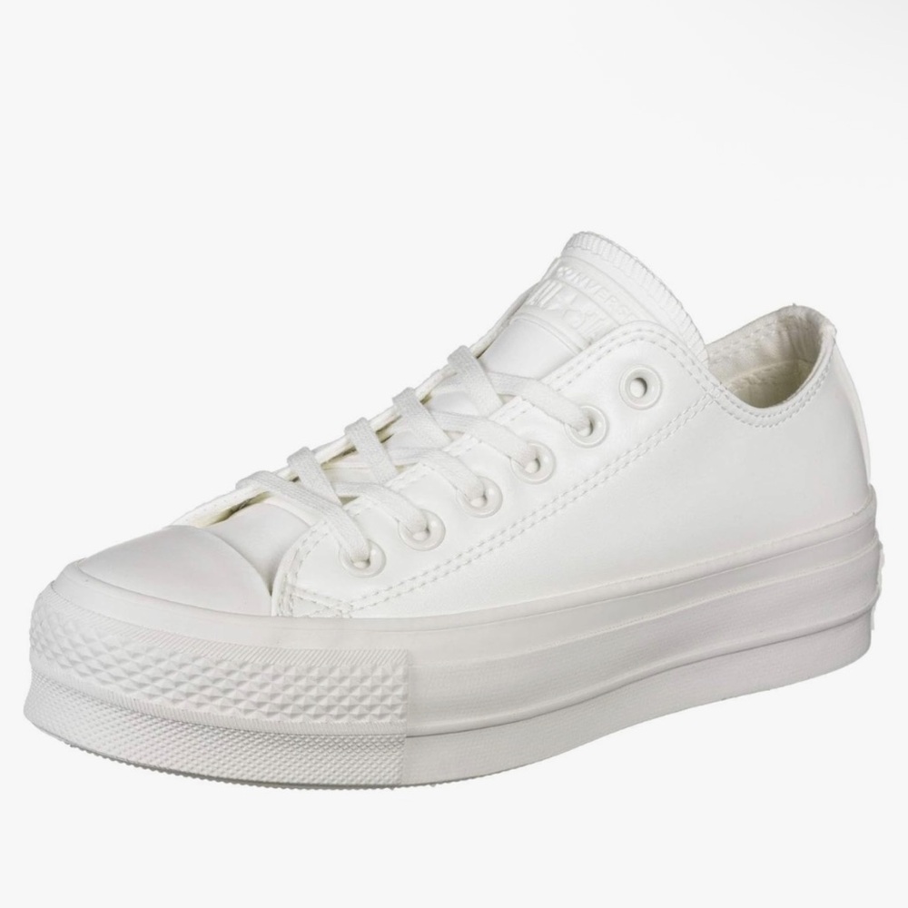 Womens Converse Chuck Taylor All Star Lift Low-Top Sneaker - White